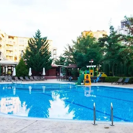 67 & 16 Rainbow Complex Apartament *