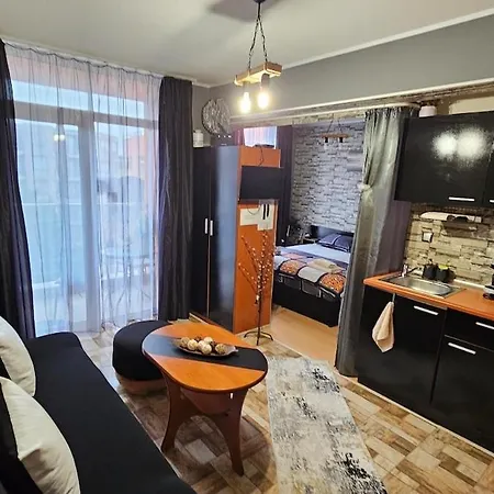 67 Apartment *