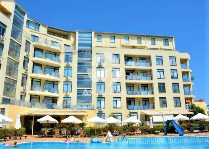 公寓 67 & 16 Rainbow Complex *