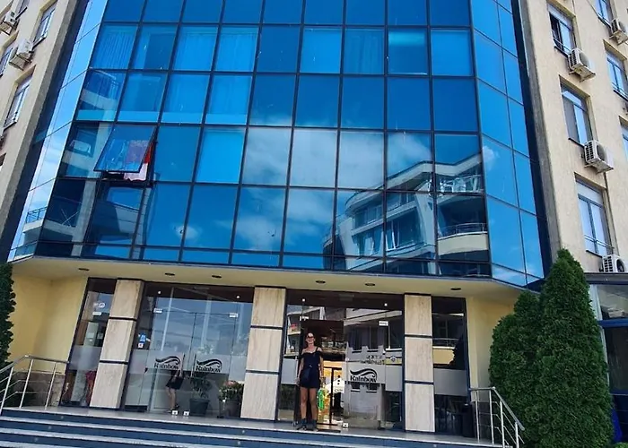 67 & 16 Rainbow Complex 公寓 阳光海滩