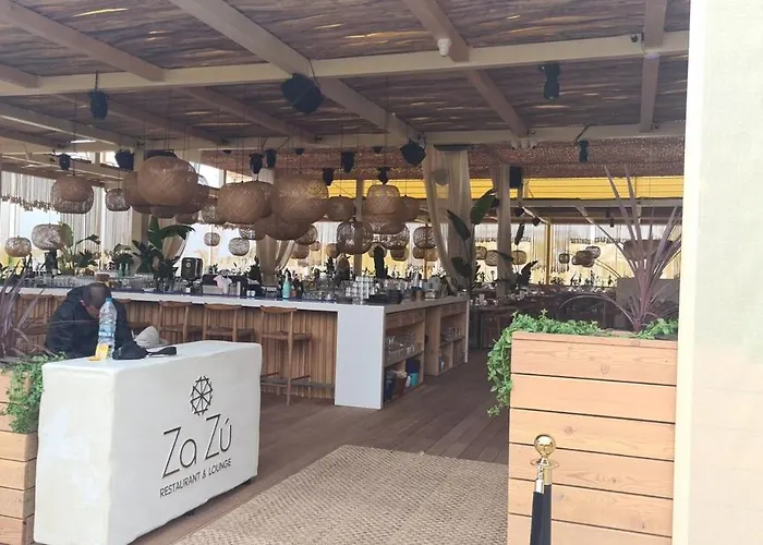 公寓 67 & 16 Rainbow Complex