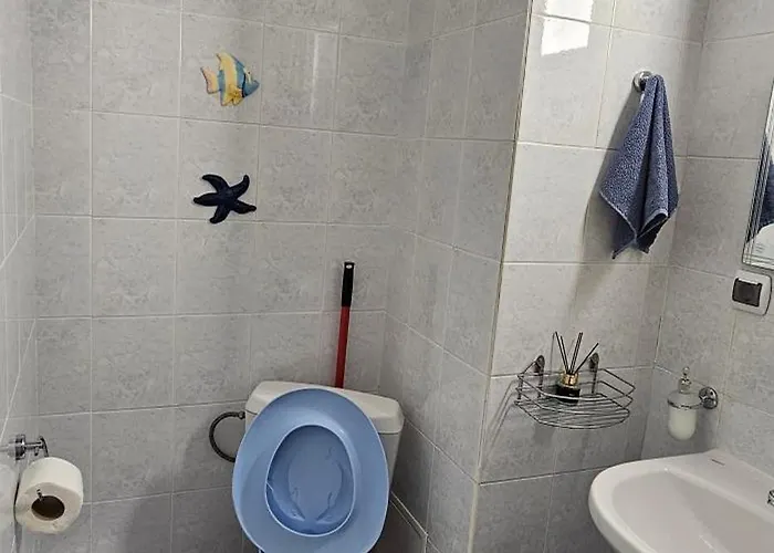 67 & 16 Rainbow Complex 阳光海滩