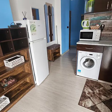 67 & 16 Rainbow Complex Apartament *